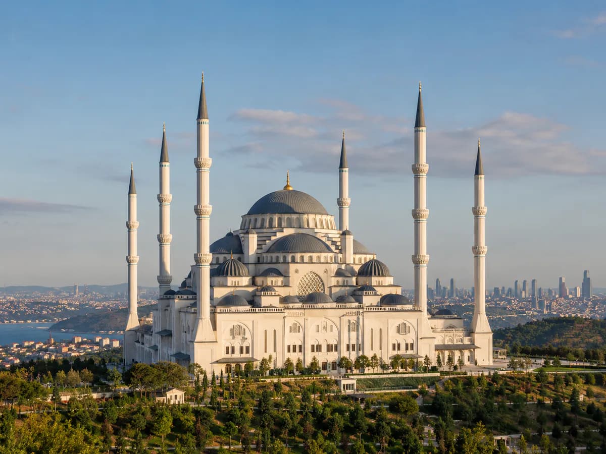 Büyük Çamlıca Camii