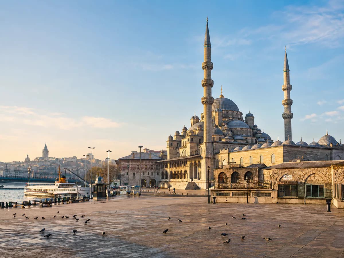 Eminönü Meydanı