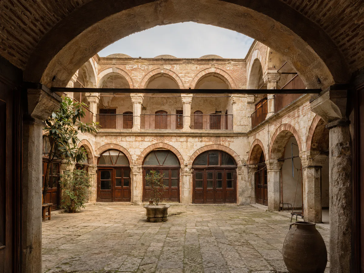 Çuhacı Han, Fatih, İstanbul