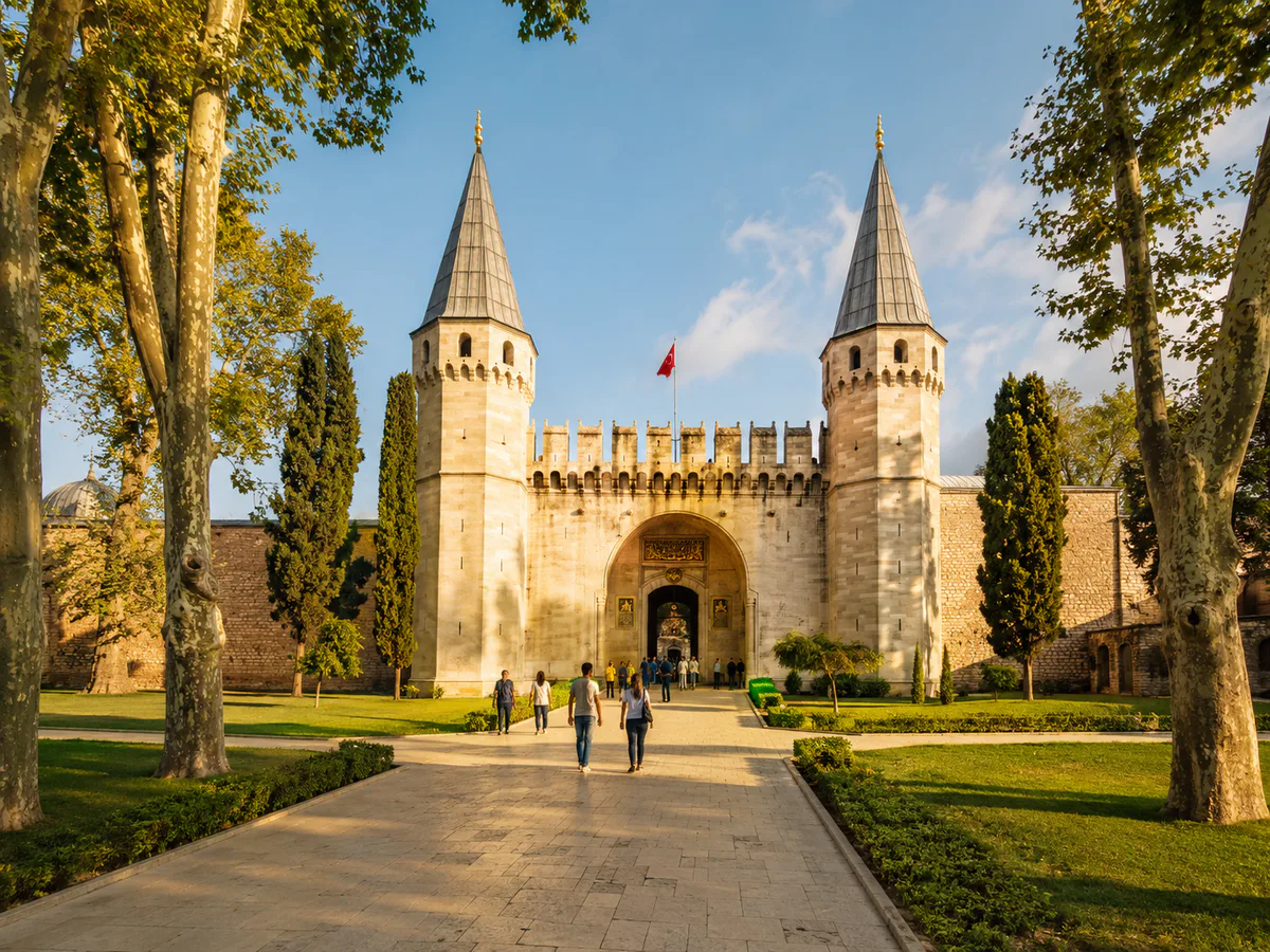 Topkapı Sarayı'nda yönetim ve gündelik hayat